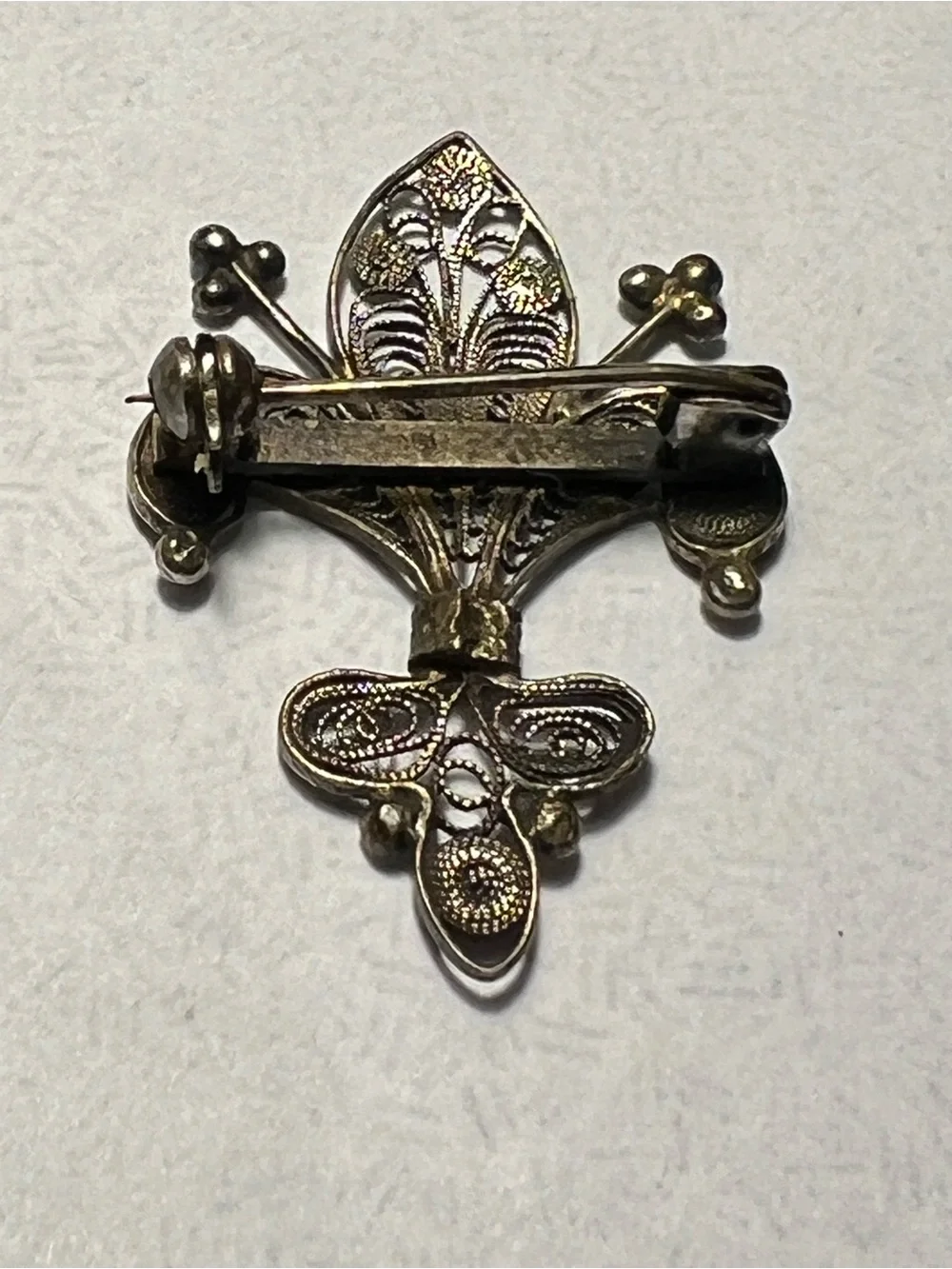 Vintage 800 Sterling Filigree Fleur-de-Lis Brooch